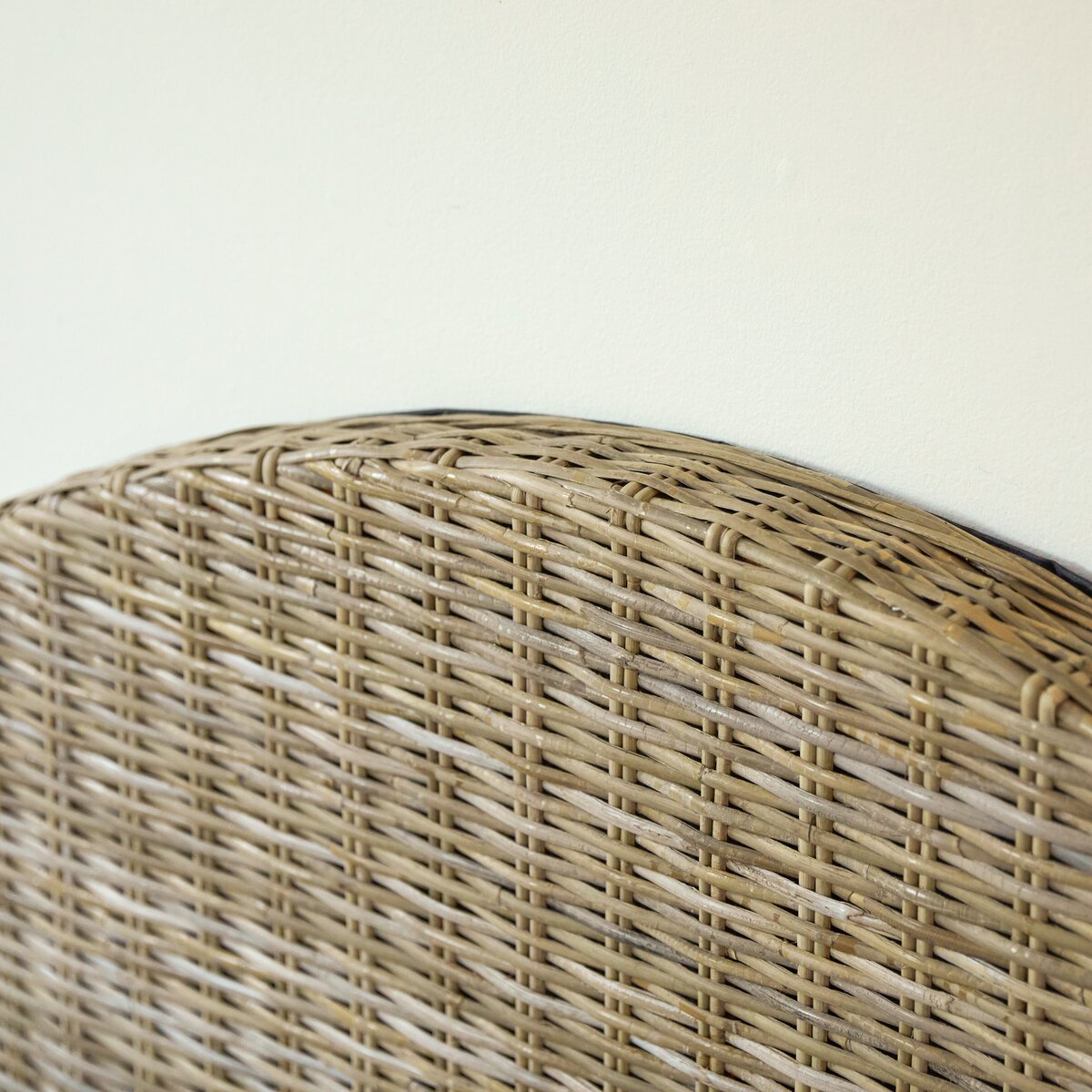 Louison - Tête de lit en kubu 160 cm Louison - Tête de lit en kubu 160 cm