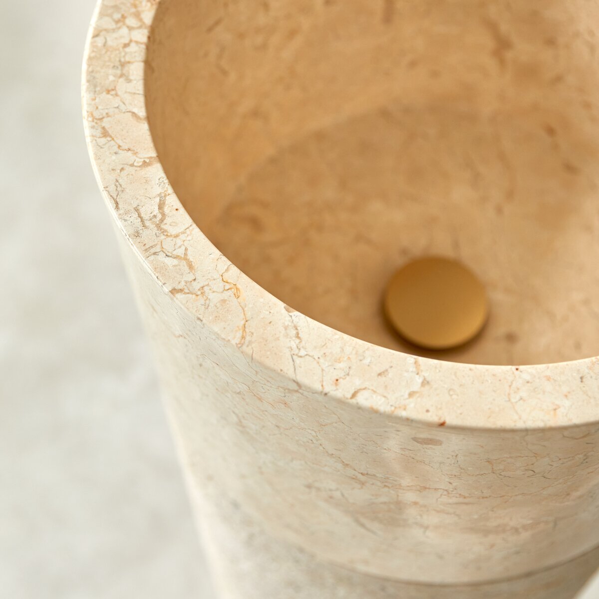 Koni - Vasque sur pied en marbre cream Koni - Vasque sur pied en marbre cream