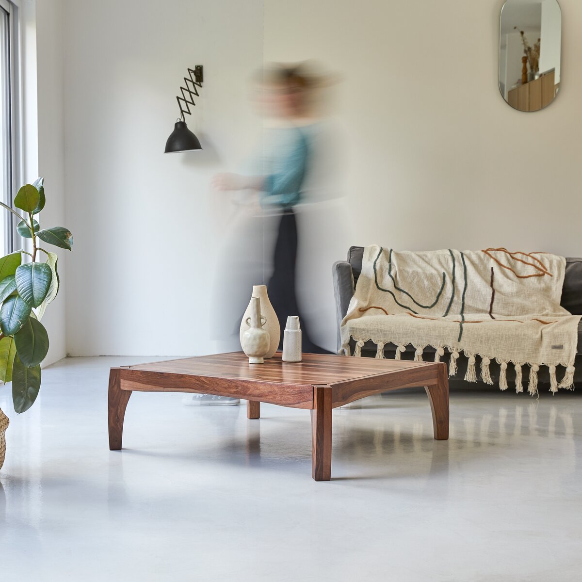 Luna - Solid sheesham Coffee Table Luna - Solid sheesham Coffee Table