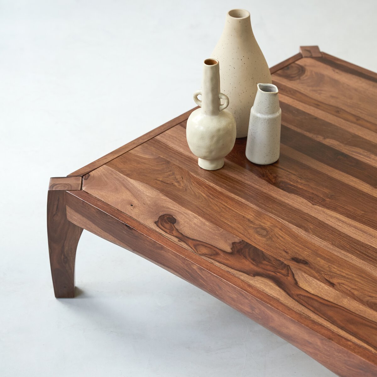 Luna - Solid sheesham Coffee Table Luna - Solid sheesham Coffee Table