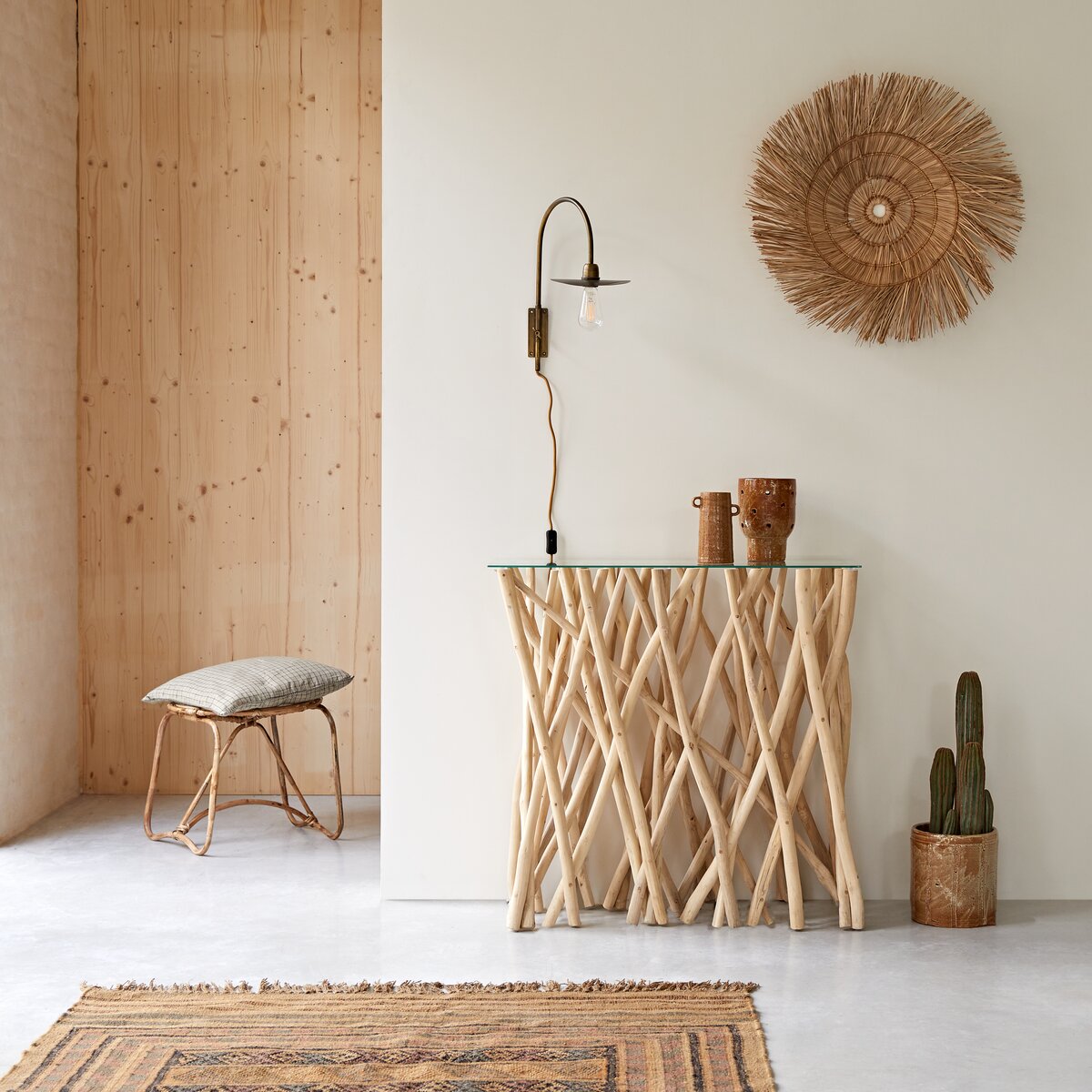 Driftwood store accent table