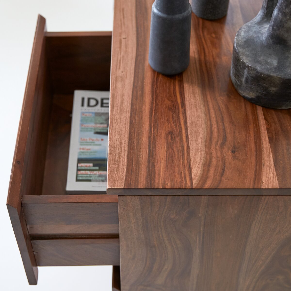 Nova - Credenza in palissandro massello 100 cm Nova - Credenza in palissandro massello 100 cm