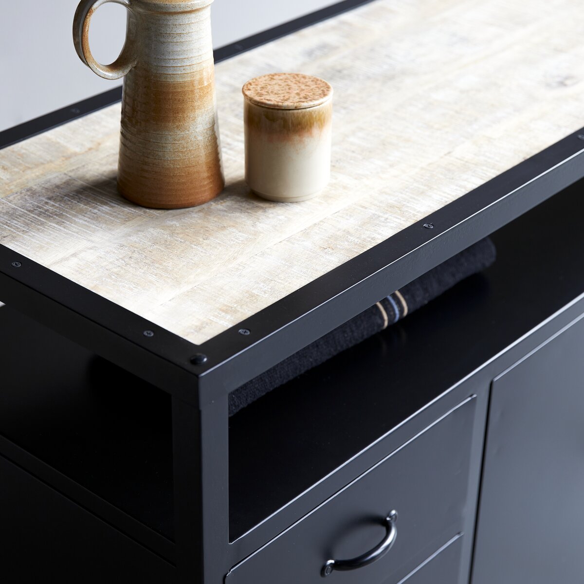 Industriel - Buffet en métal 160 cm Industriel - Buffet en métal 160 cm