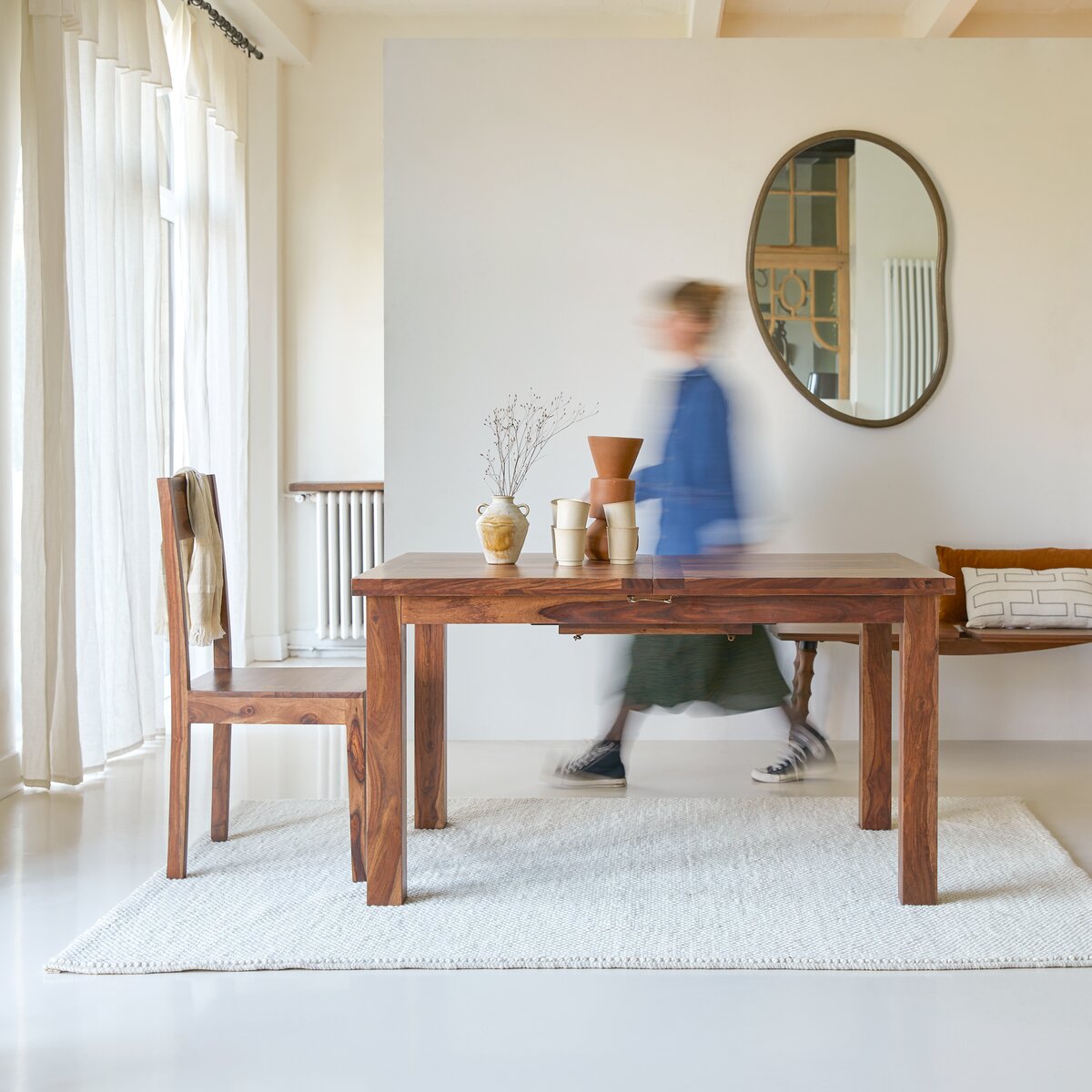 Mezzo - Esstisch ausziehbar aus massivem Palisander 6/8 Pers. Mezzo - Esstisch ausziehbar aus massivem Palisander 6/8 Pers.