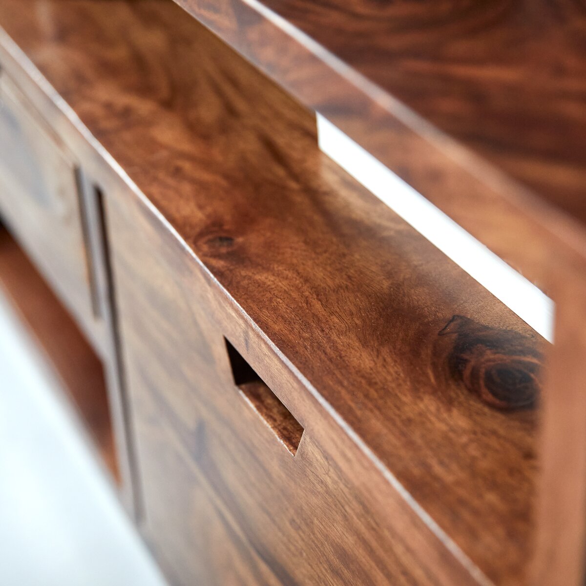 Kwarto - TV Schrank aus massivem Palisanderholz 85 cm Kwarto - TV Schrank aus massivem Palisanderholz 85 cm
