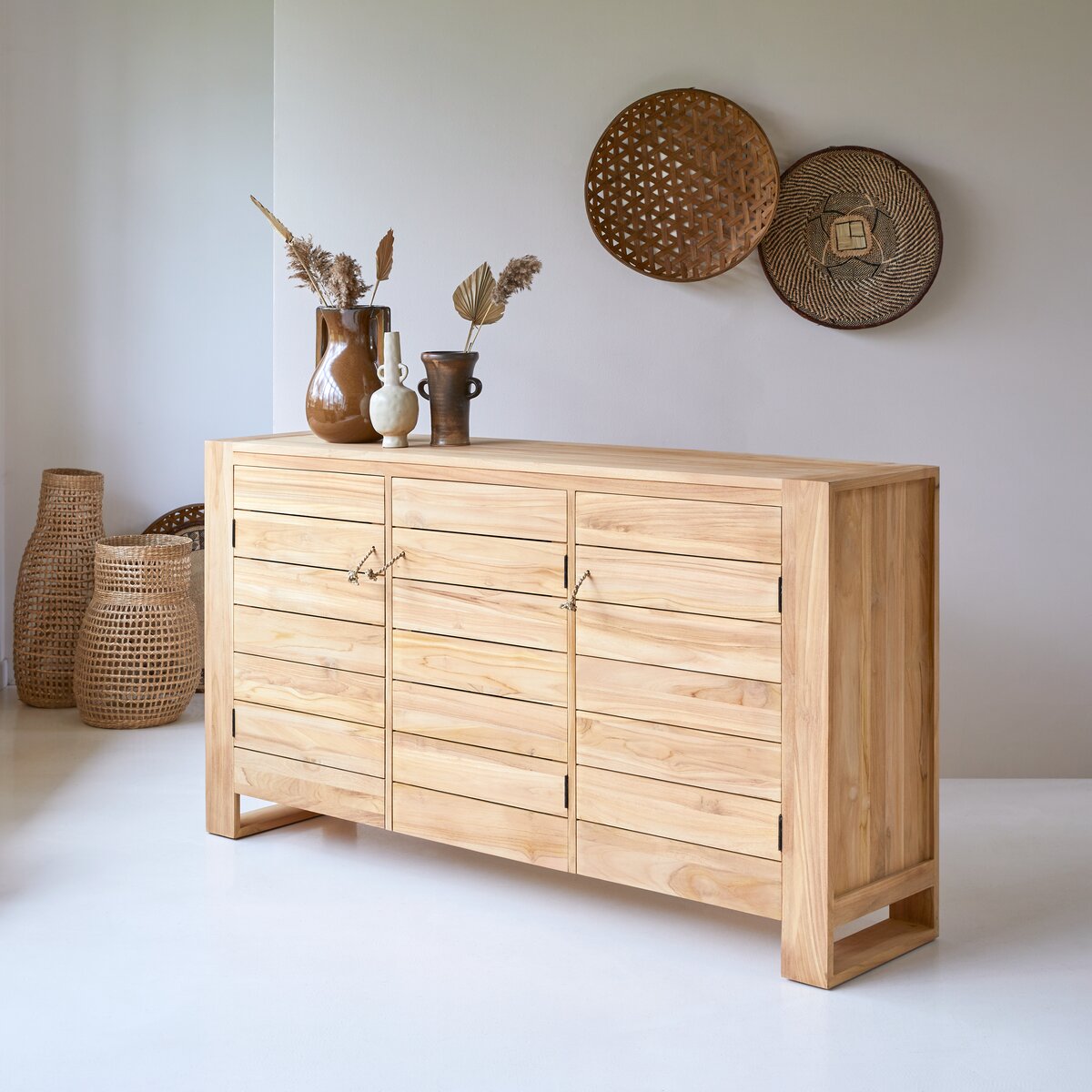 aparador-en-teca-maciza-170-cm-comedor-aparadores-y-consolas-tikamoon