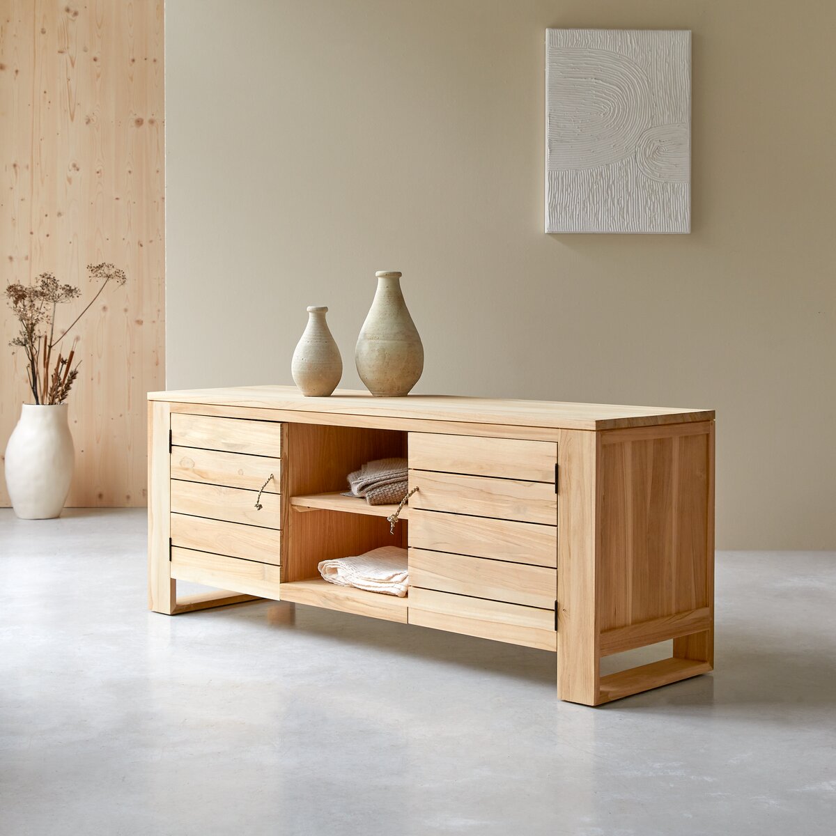Minimalys - TV Schrank aus massivem Teakholz 155 cm Minimalys - TV Schrank aus massivem Teakholz 155 cm
