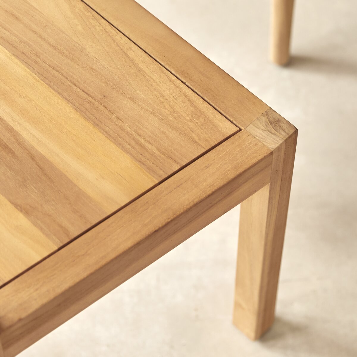 Alto - Stuhl aus massivem Teakholz Alto - Stuhl aus massivem Teakholz