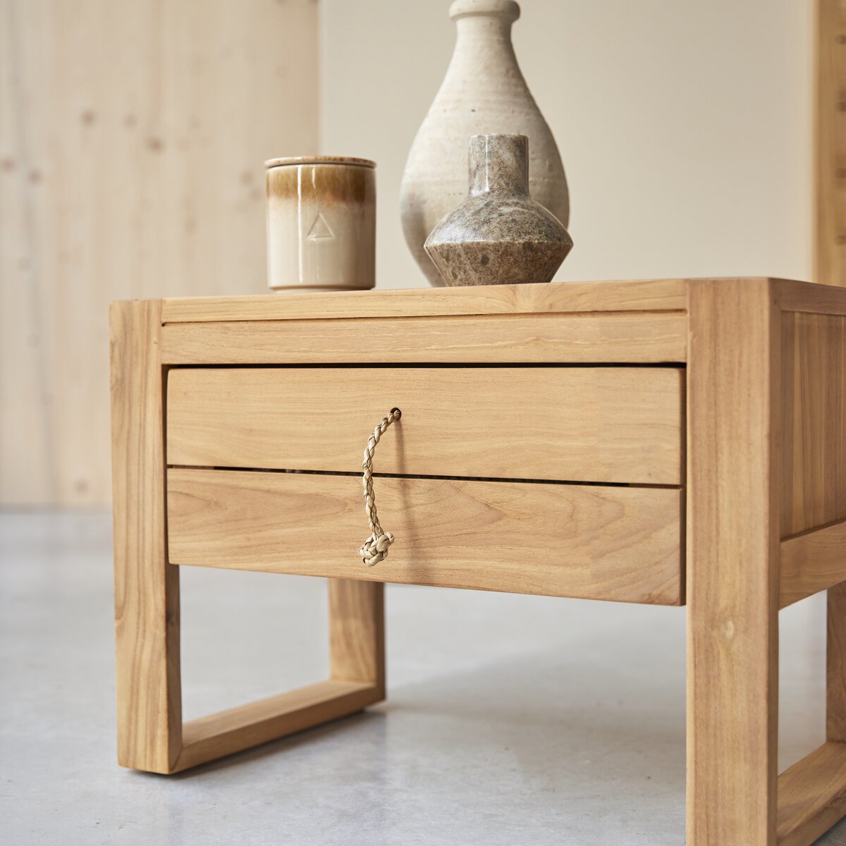 Minimalys - Comodino in teak massello Minimalys - Comodino in teak massello