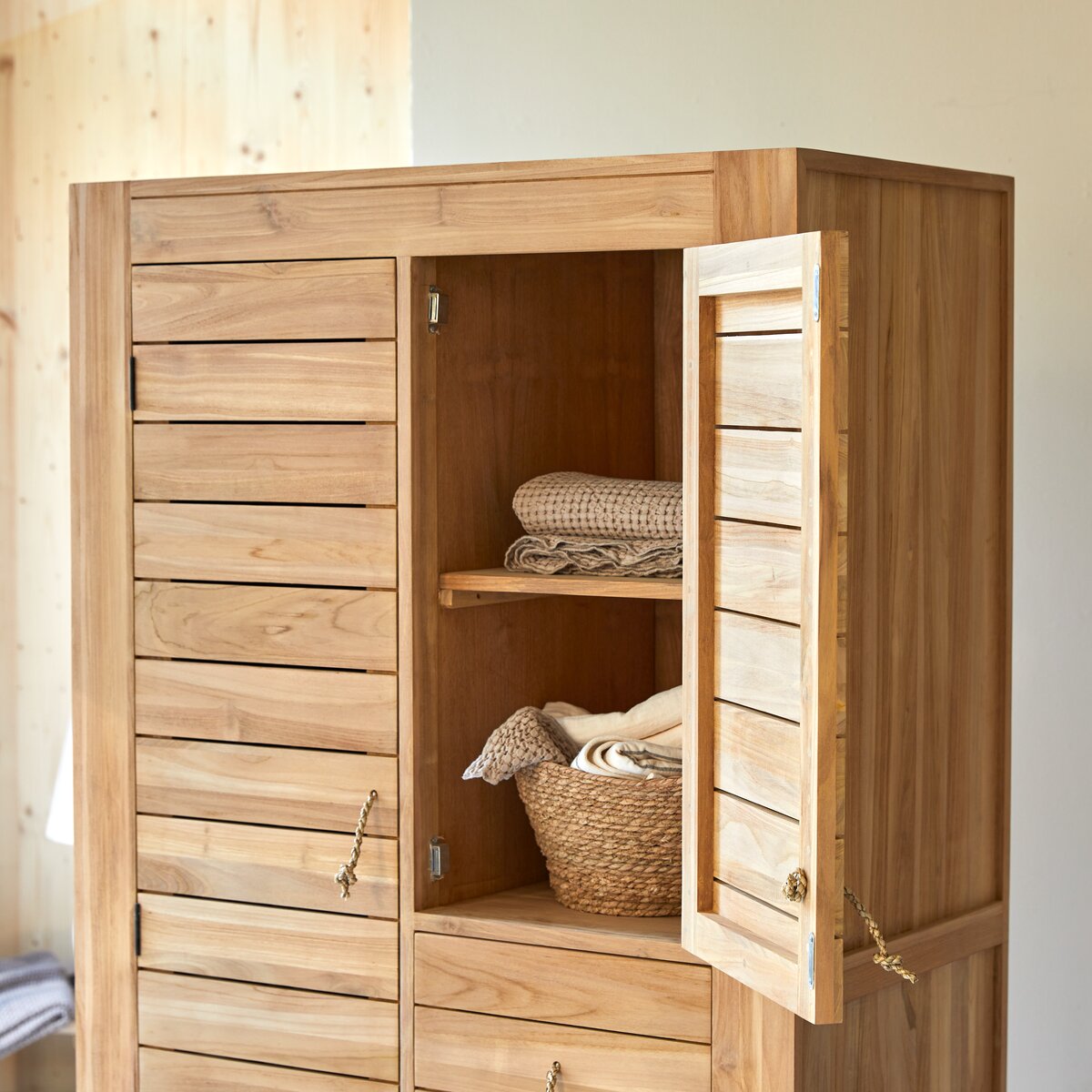 Minimalys - Armoire penderie en teck massif Minimalys - Armoire penderie en teck massif