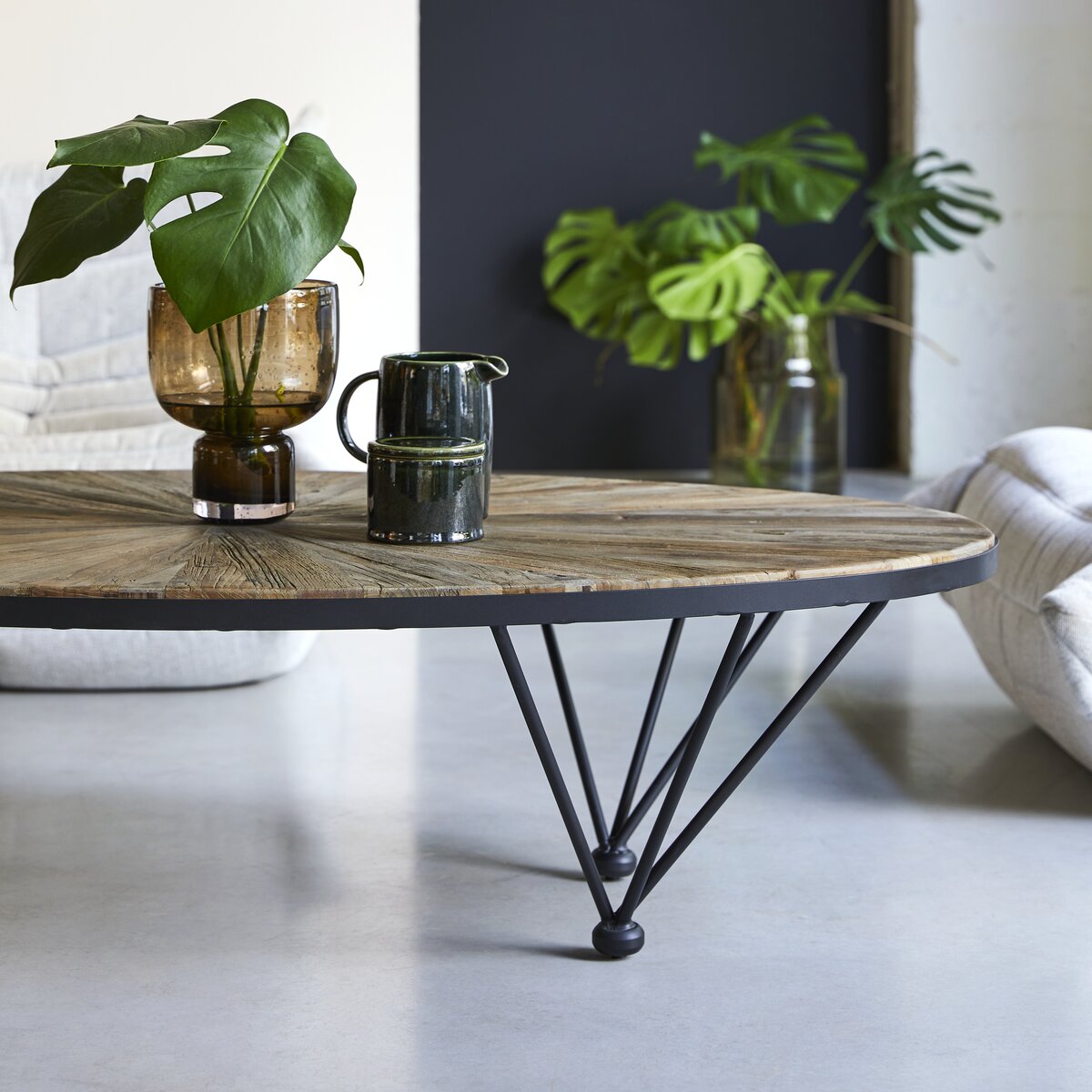 Lancelot - Couchtisch aus massivem Recycling-Ulmenholz und Metall Lancelot - Couchtisch aus massivem Recycling-Ulmenholz und Metall