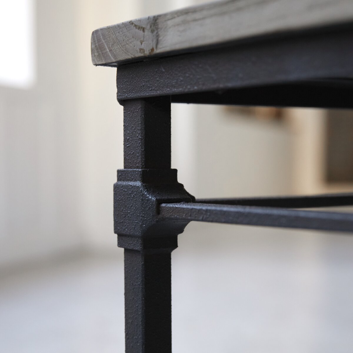 Gatsby - Solid elm and metal Coffee Table Gatsby - Solid elm and metal Coffee Table