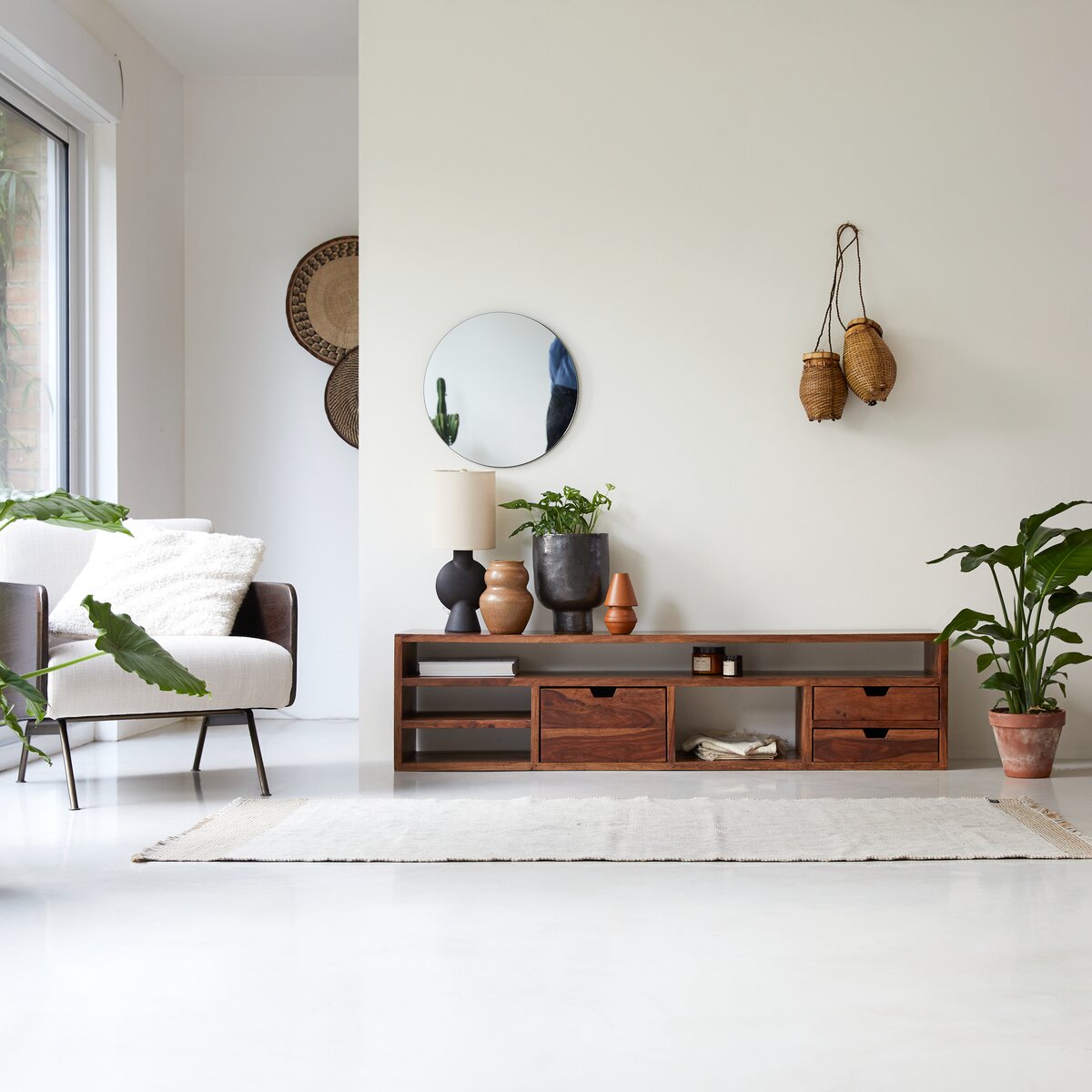 Kwarto - Mueble de TV en palisandro macizo 170 cm Kwarto - Mueble de TV en palisandro macizo 170 cm