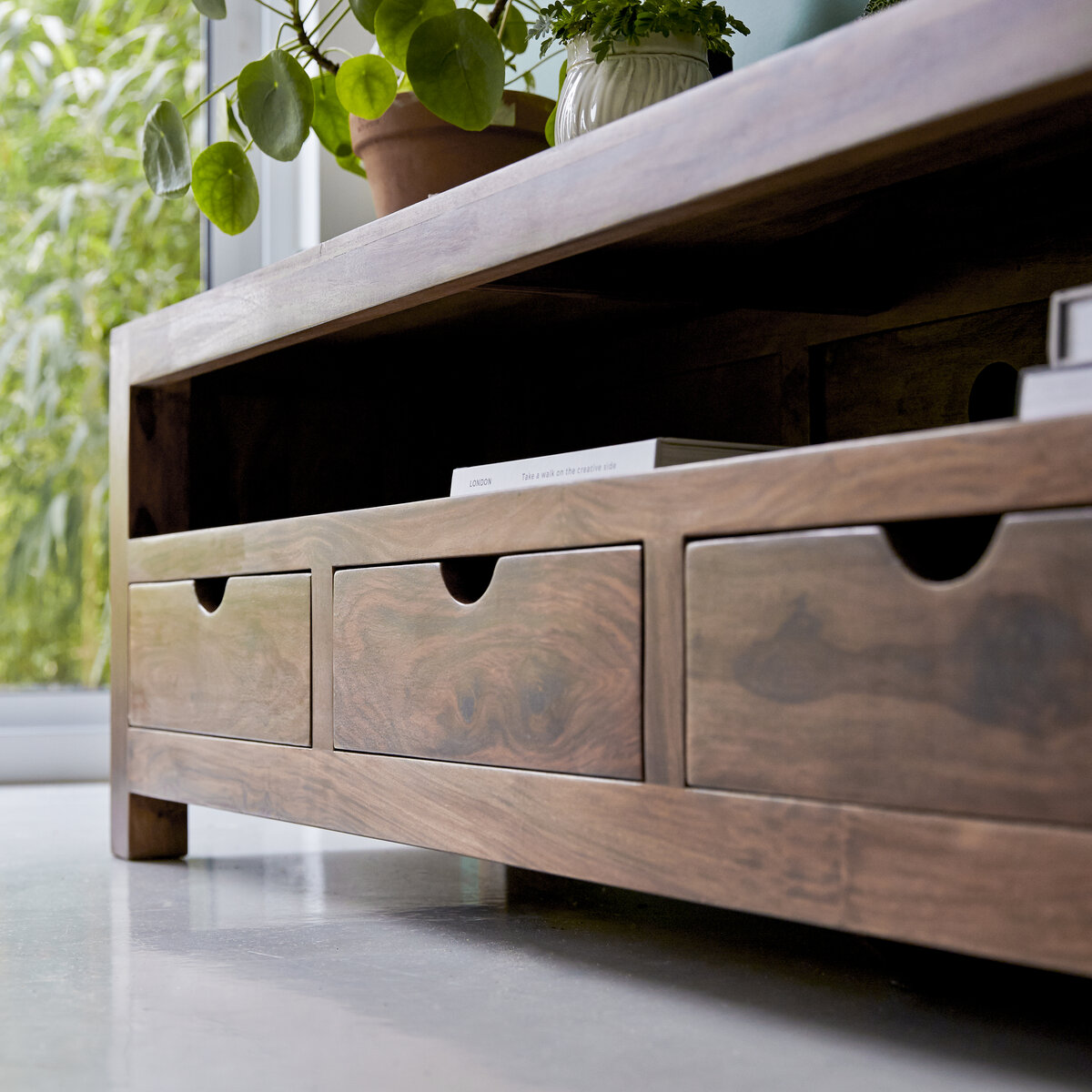 Oliver - Solid sheesham TV Stand 200 cm Oliver - Solid sheesham TV Stand 200 cm