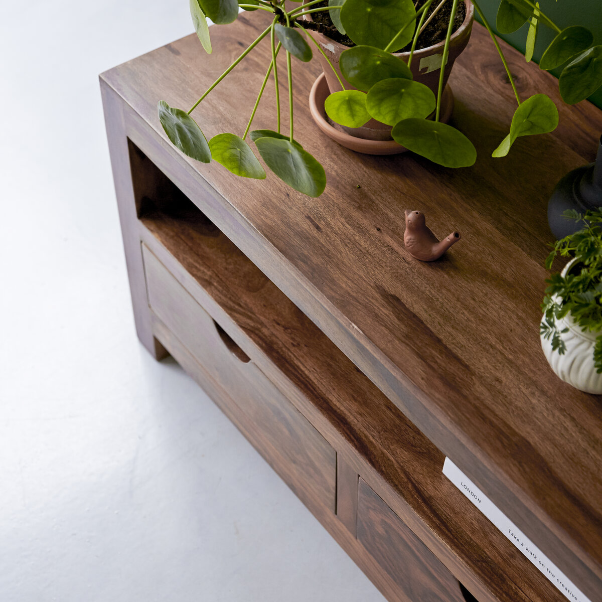 Oliver - Solid sheesham TV Stand 200 cm Oliver - Solid sheesham TV Stand 200 cm