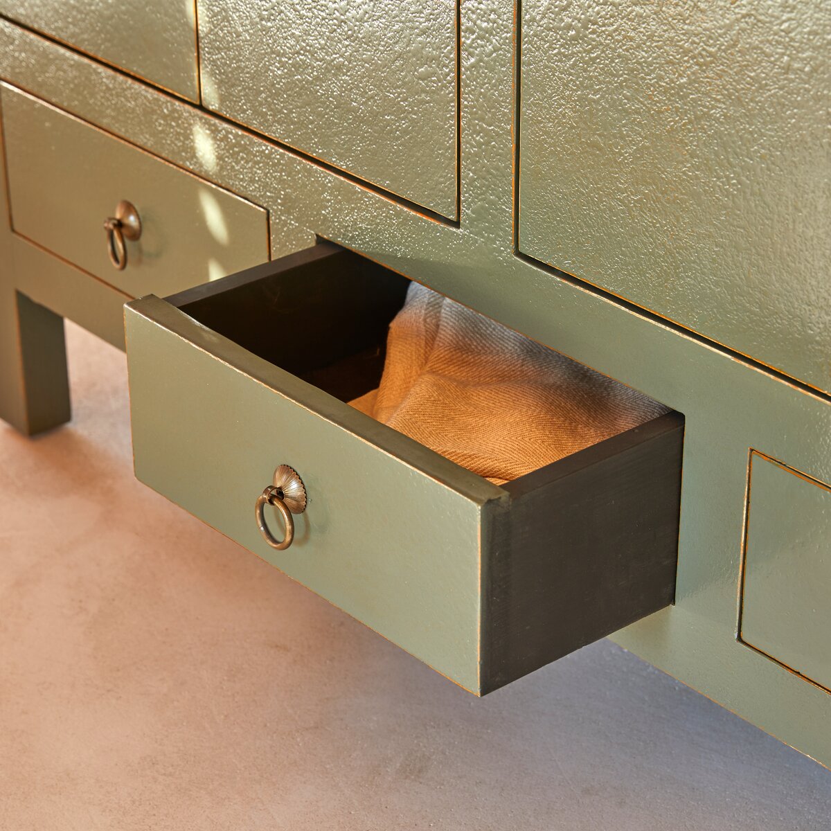 Qing - Schrank aus Pinie Qing - Schrank aus Pinie