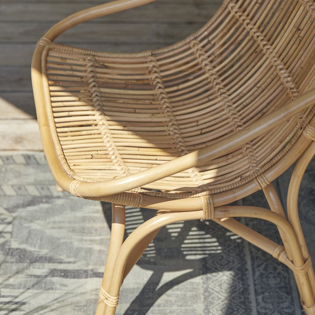 Chaise en rotin naturel - Assise à accoudoirs d'extérieur - Tikamoon