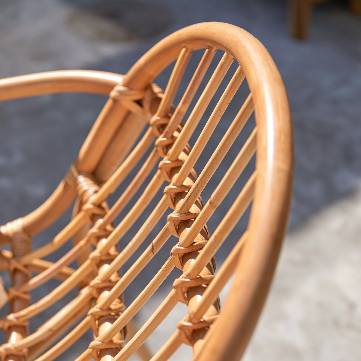 Chaise en rotin naturel - Assise à accoudoirs d'extérieur - Tikamoon