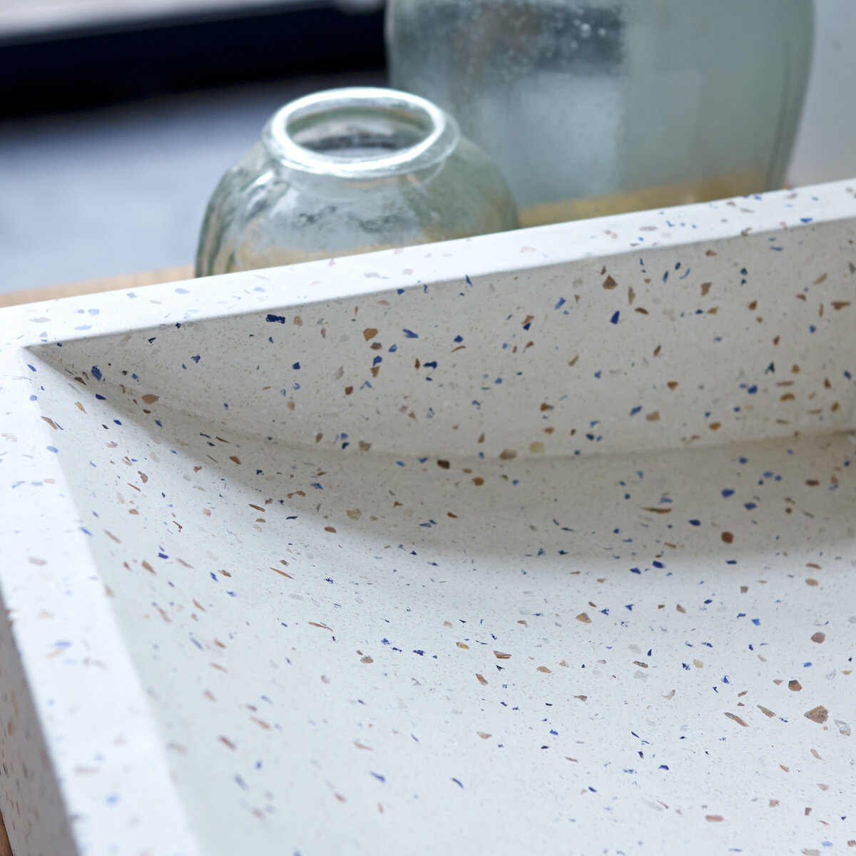 Pegase - Lavabo in battuto di terrazzo confetti Pegase - Lavabo in battuto di terrazzo confetti