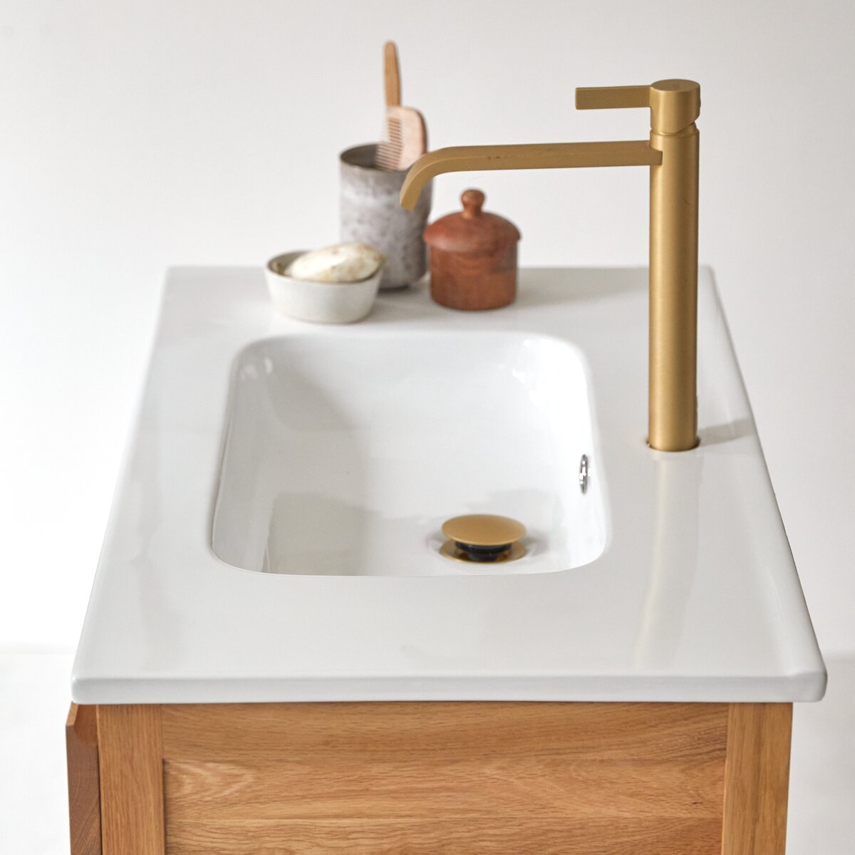 Easy - Mobile per il bagno in quercia massello e ceramica 80 cm Easy - Mobile per il bagno in quercia massello e ceramica 80 cm