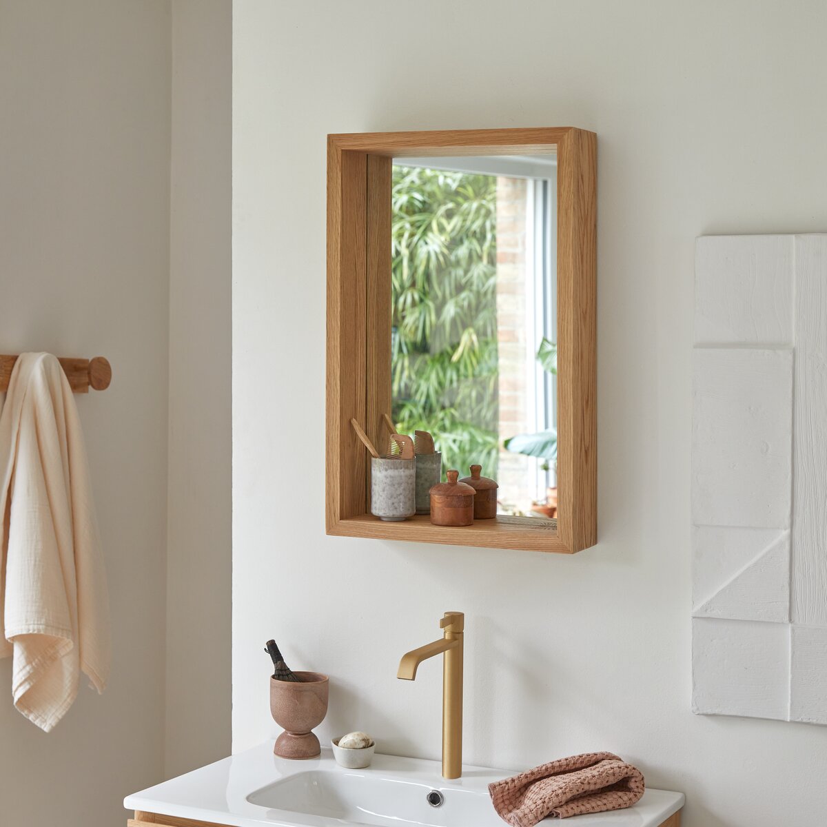 Specchio da bagno 80 cm in legno bianco con cornice e applicchi cromati -  Le Chic Arredamenti