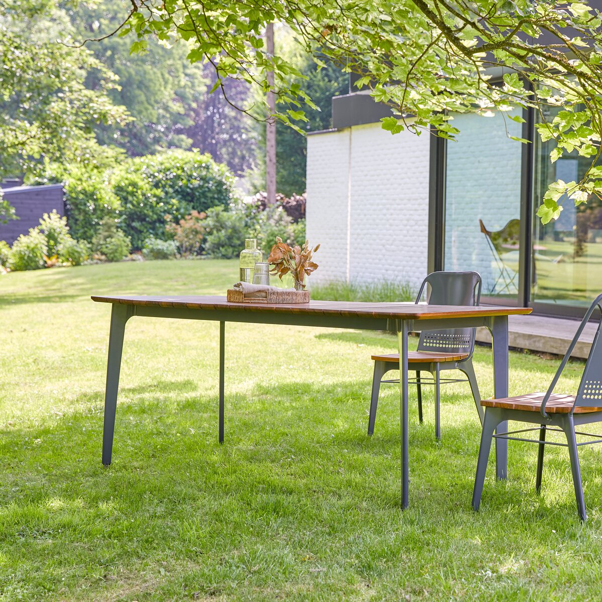 Tavolo da pranzo in teak e metallo 180x90cm - Mobili da giardino - Tikamoon