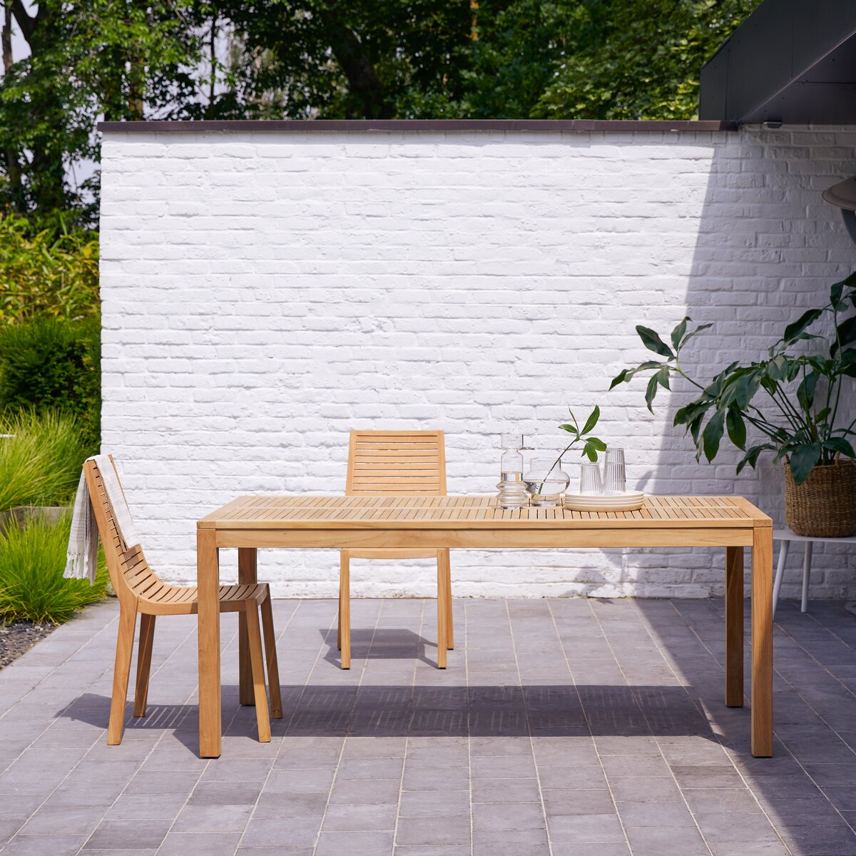 Tavolo da giardino in battuto di terrazzo brown 90 cm - Arredamento da  giardino - Tikamoon