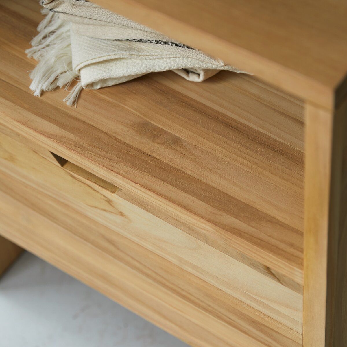 Kwarto - Waschtischunterschrank aus massivem Teakholz 60 cm Kwarto - Waschtischunterschrank aus massivem Teakholz 60 cm