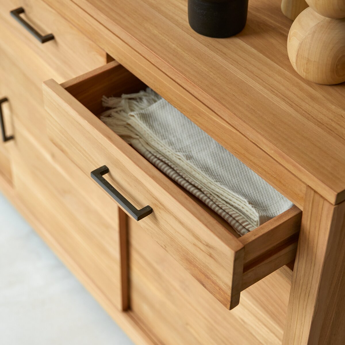Maë - Buffet aus Teak 150 cm Maë - Buffet aus Teak 150 cm