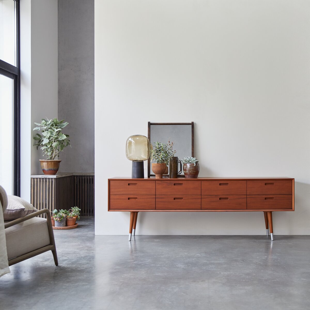 Magda 50's - Solid mahogany low Chest of drawers