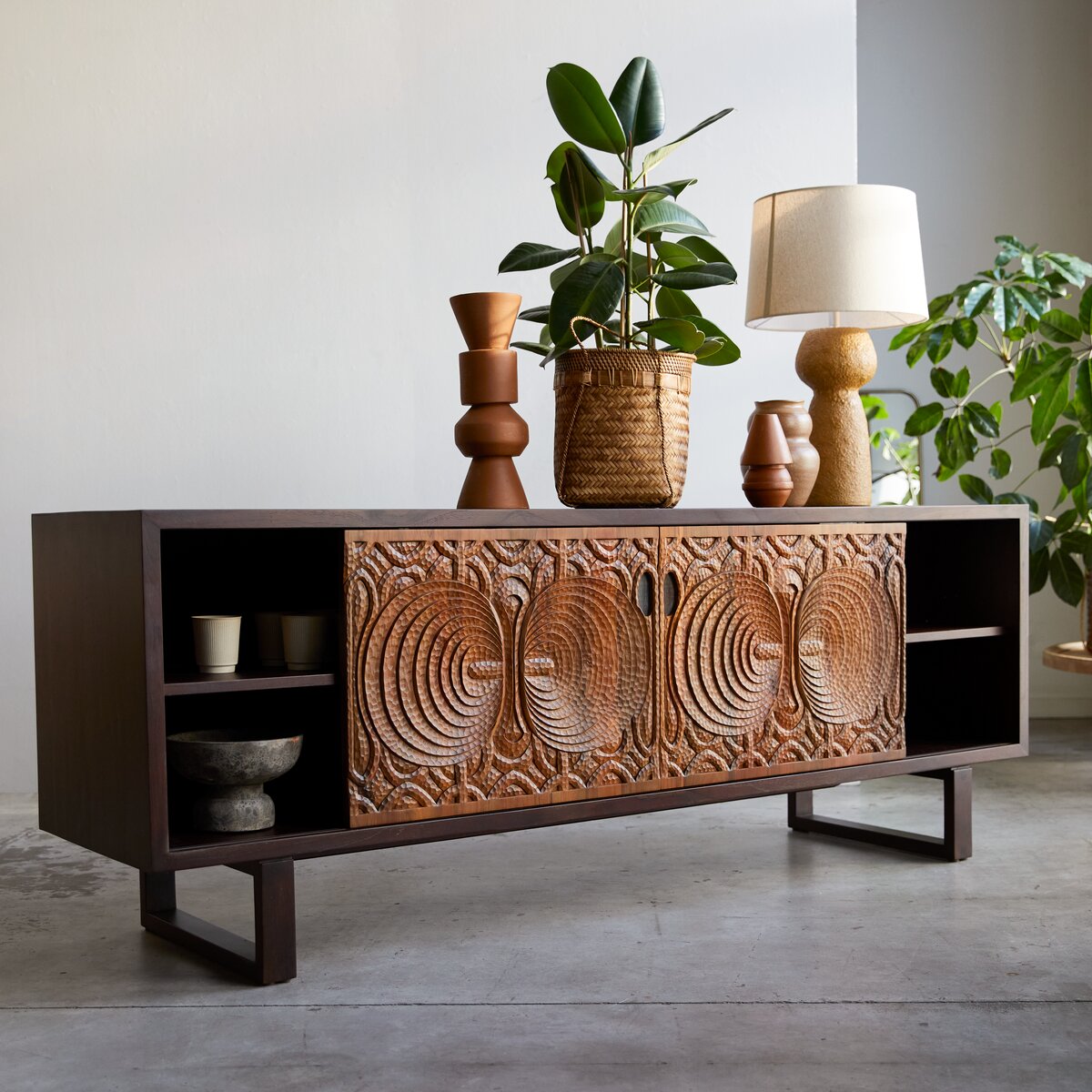 Frida - Buffet en acajou massif 205 cm Frida - Buffet en acajou massif 205 cm