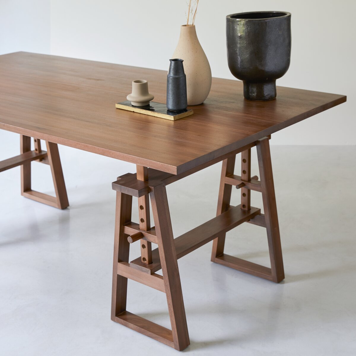 Table tréteaux vieux bois - Matière à réfection