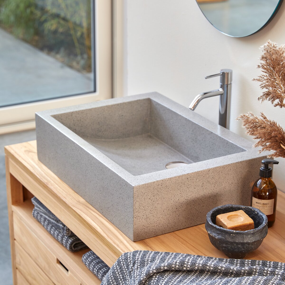 Lavabo in battuto di terrazzo grigio 60 cm - Arredo bagno - Tikamoon