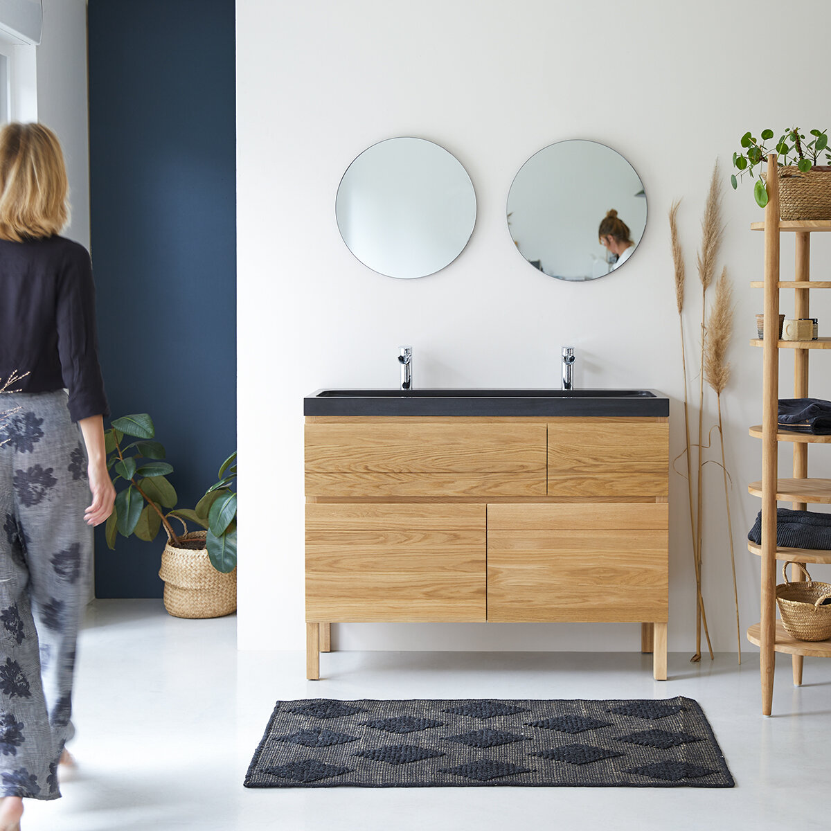 Easy - Mueble de baño en roble macizo y piedra de lava 120 cm Easy - Mueble de baño en roble macizo y piedra de lava 120 cm