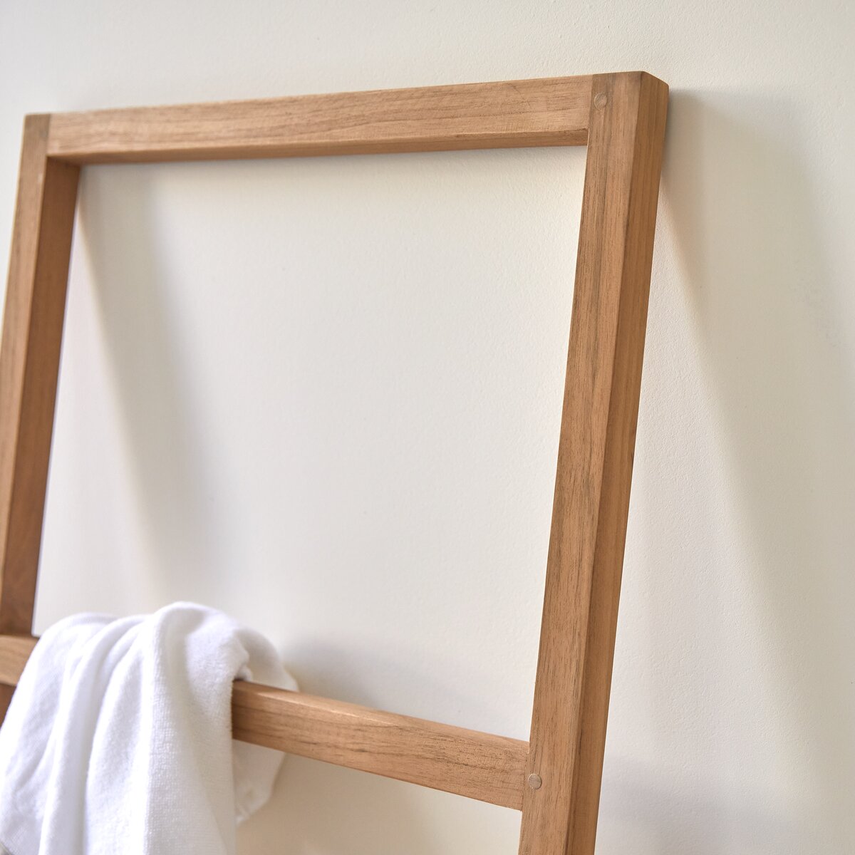 Porta salviette in teak 175 cm - Accessorio bagno - Tikamoon