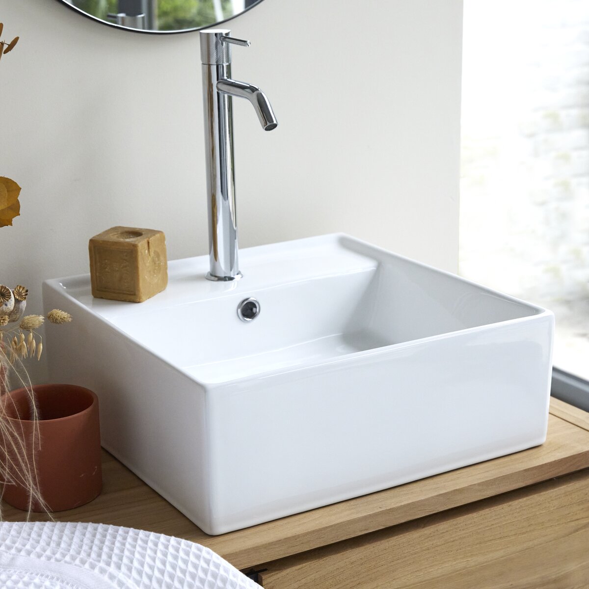 Leonce - Waschbecken aus Keramik Leonce - Waschbecken aus Keramik