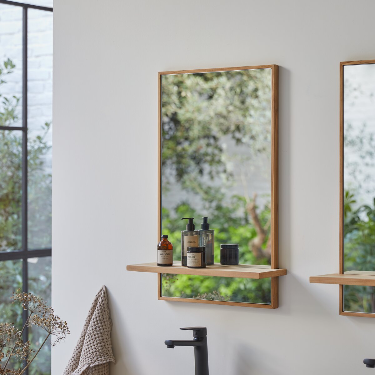 Galyno - Miroir en teck 75x45 cm Galyno - Miroir en teck 75x45 cm