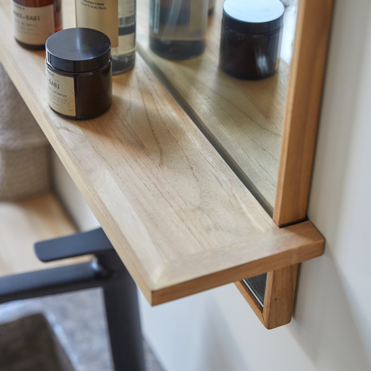 Galyno - Miroir en teck 75x45 cm Galyno - Miroir en teck 75x45 cm