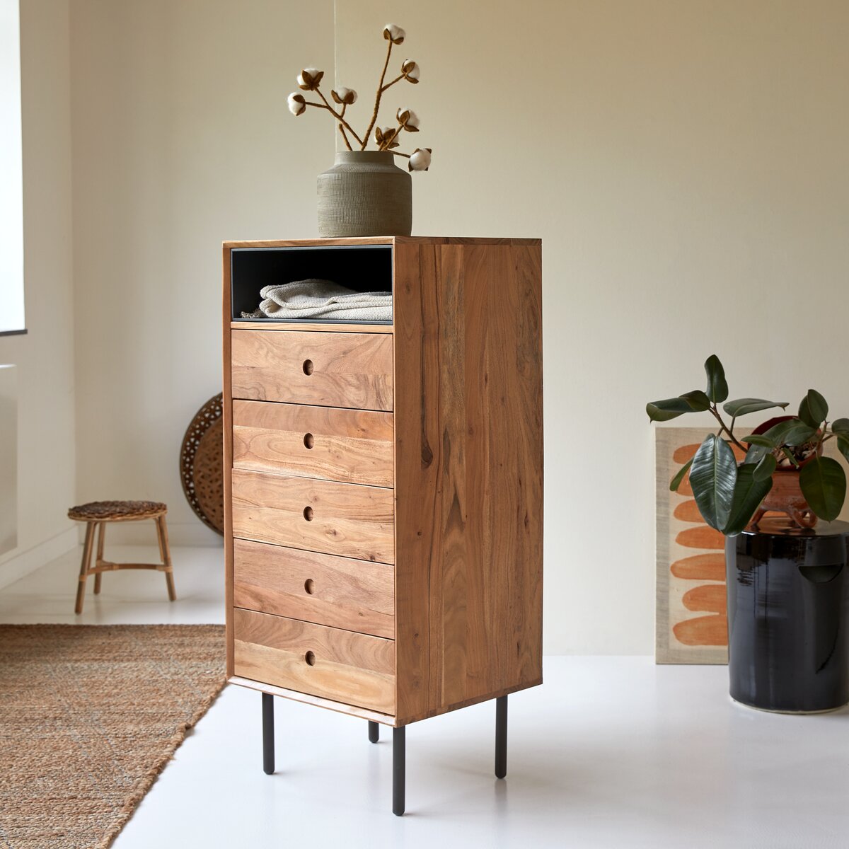 Pavel - Chiffonnier en acacia Pavel - Chiffonnier en acacia