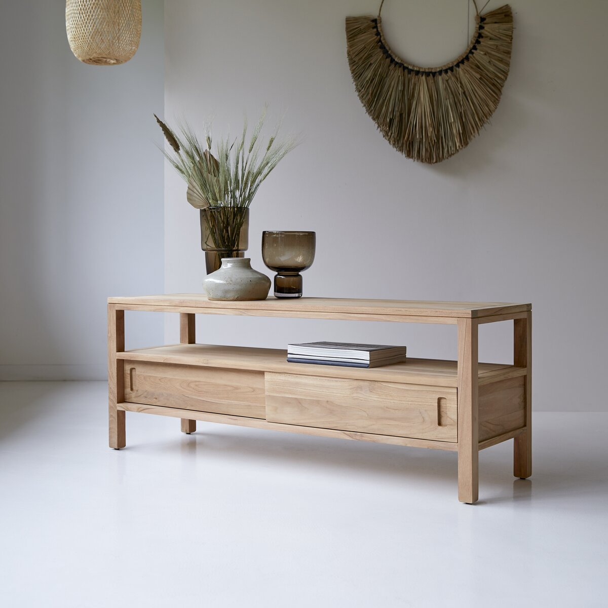 Anton - Meuble TV en teck massif 130 cm Anton - Meuble TV en teck massif 130 cm
