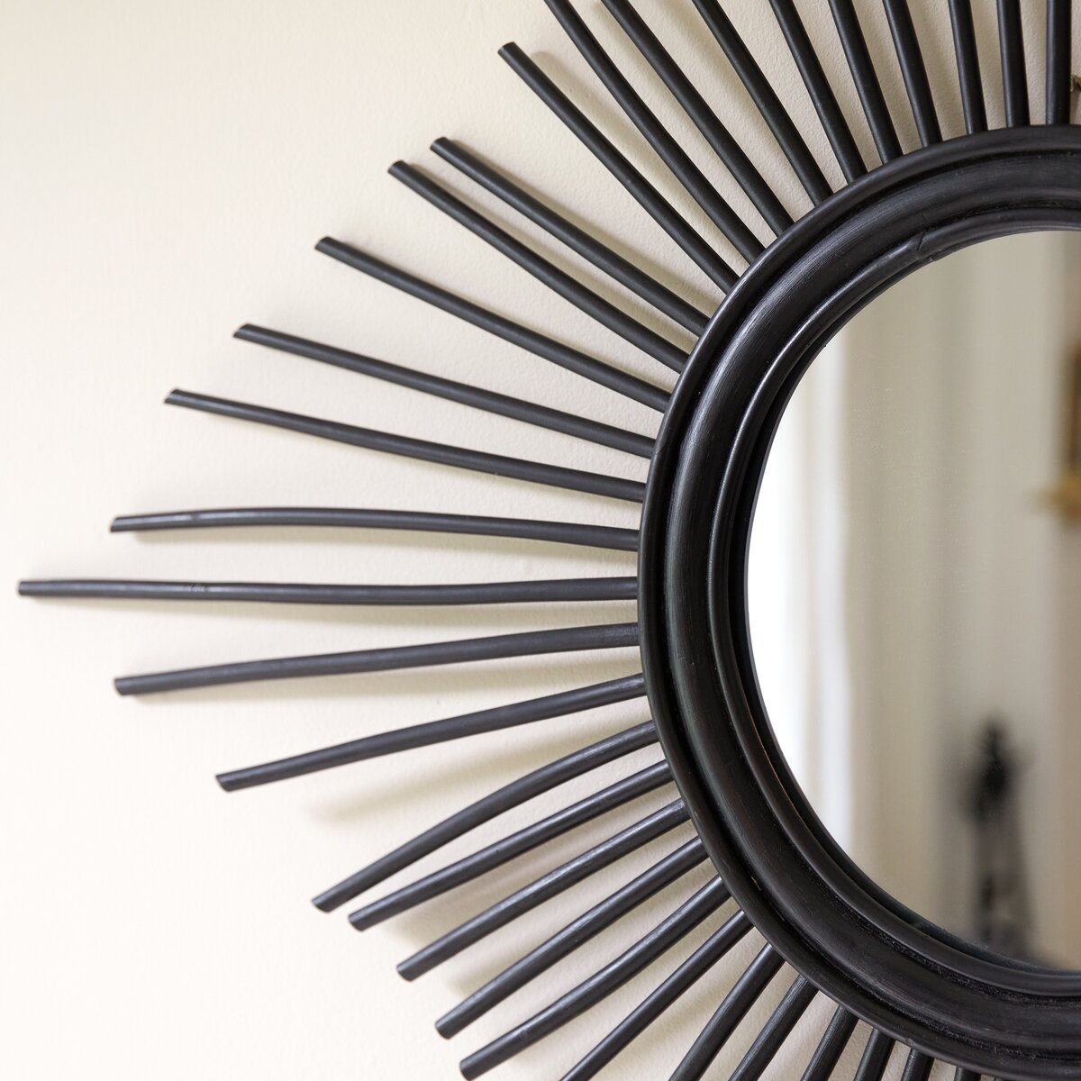Isidore - Miroir en rotin noir 80 cm Isidore - Miroir en rotin noir 80 cm