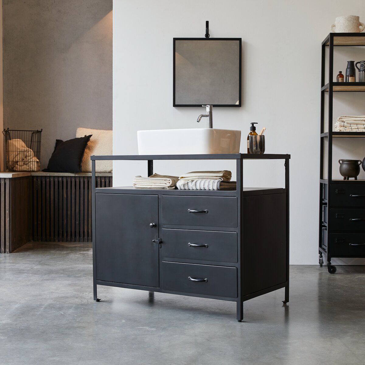 Industriel - Waschtischunterschrank aus massivem Mangoholz und Metall 95 cm Industriel - Waschtischunterschrank aus massivem Mangoholz und Metall 95 cm