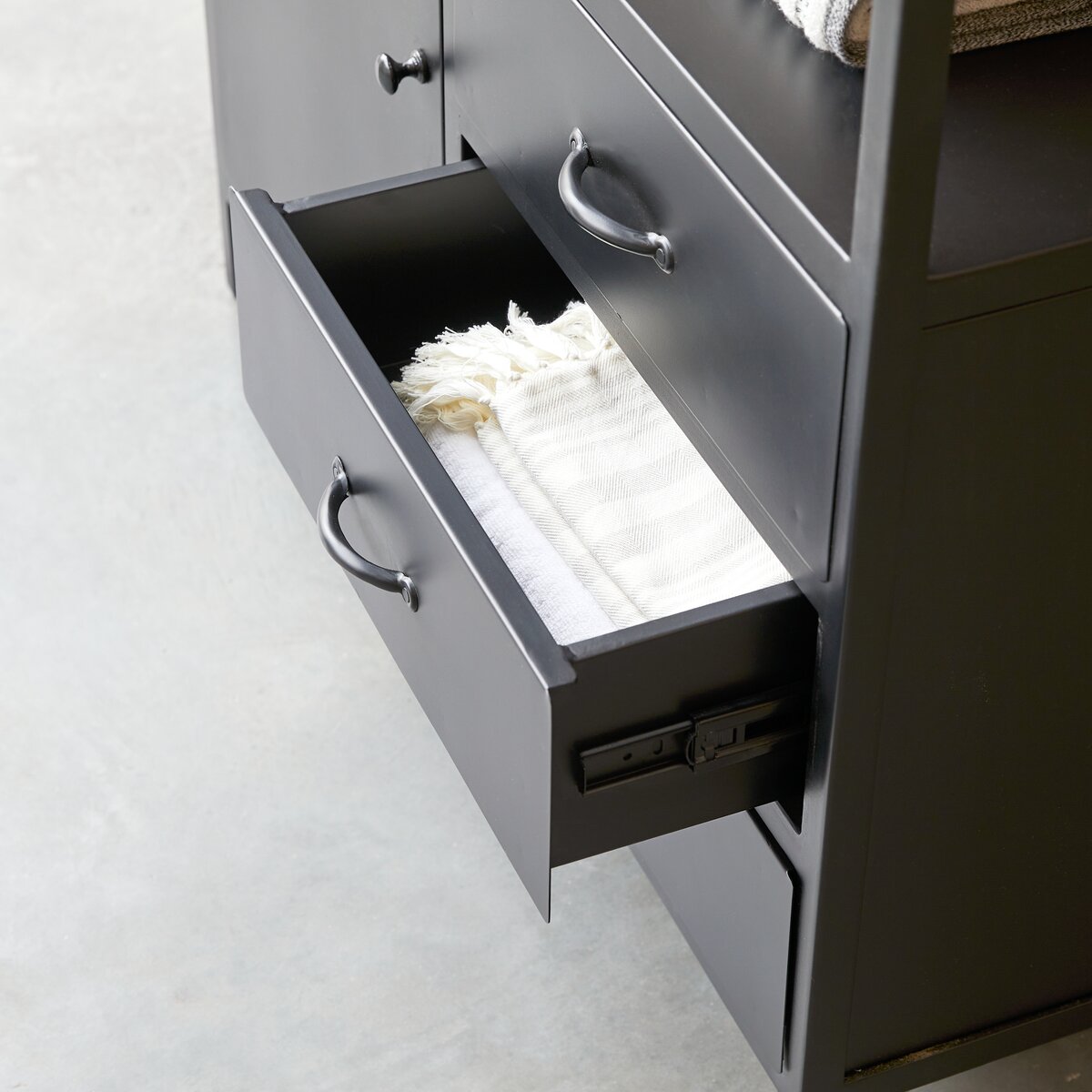 Industriel - Waschtischunterschrank aus massivem Mangoholz und Metall 95 cm Industriel - Waschtischunterschrank aus massivem Mangoholz und Metall 95 cm