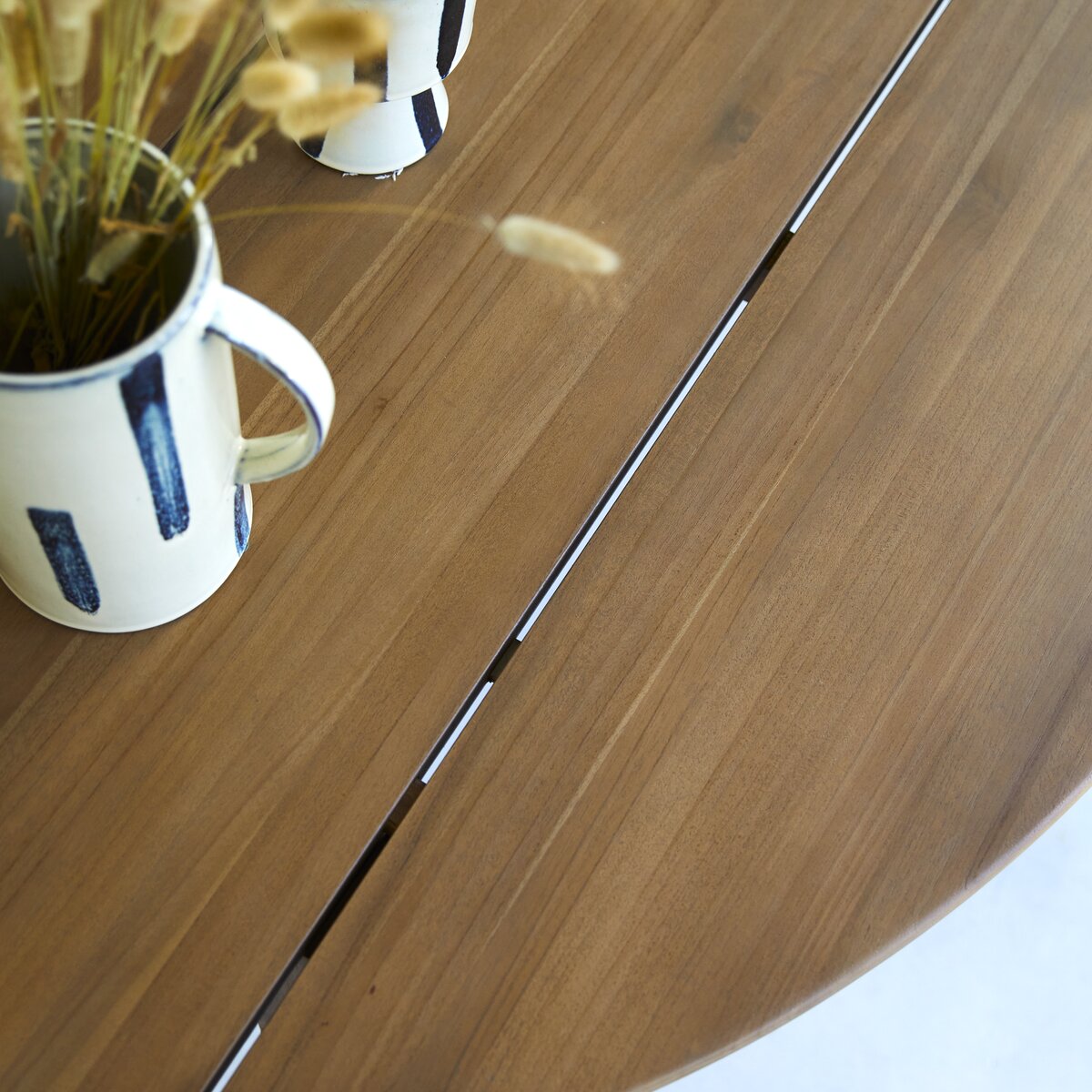 Grasshopper - Table en teck massif recyclé 8 pers. Grasshopper - Table en teck massif recyclé 8 pers.