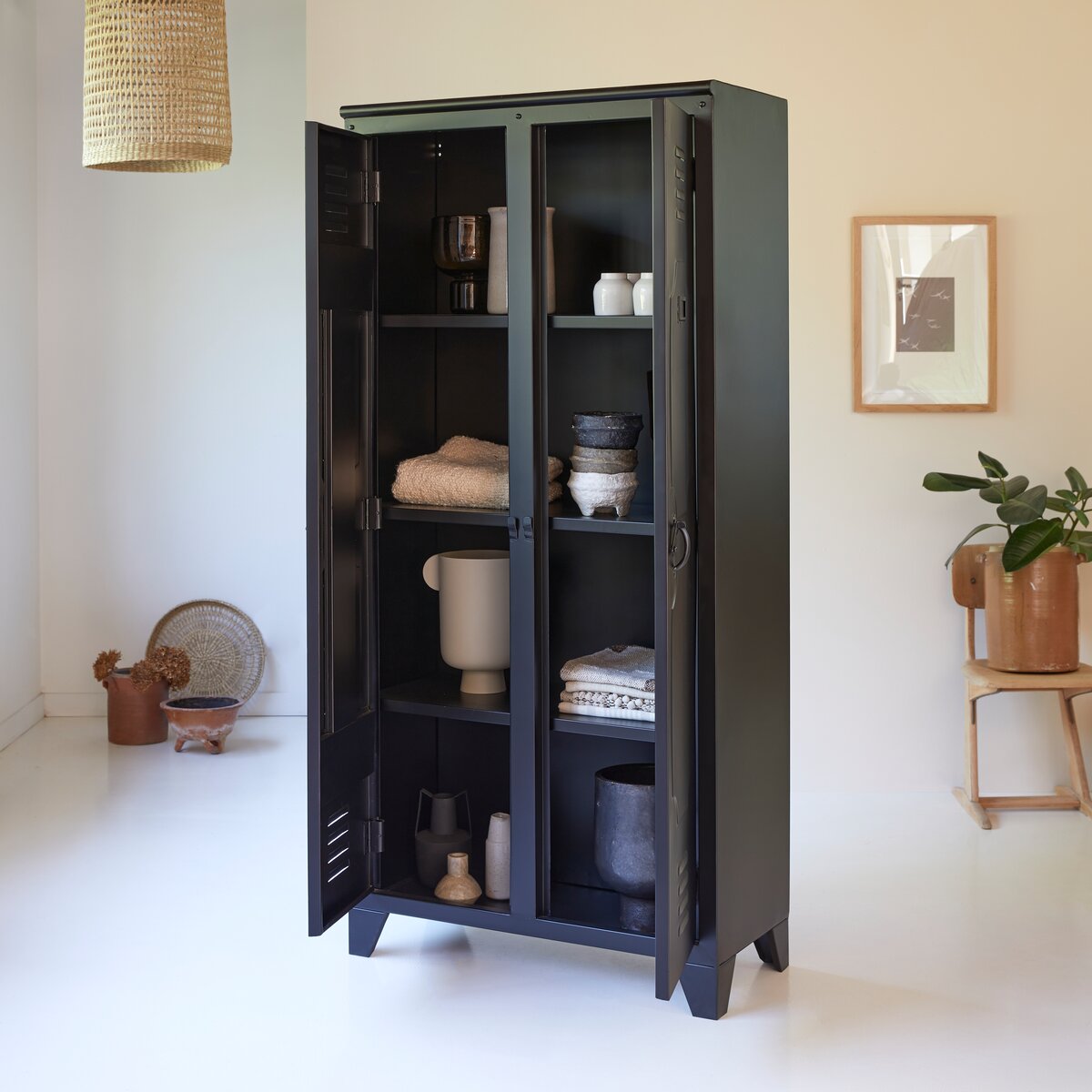 Industriel - Armoire de rangement en métal Industriel - Armoire de rangement en métal