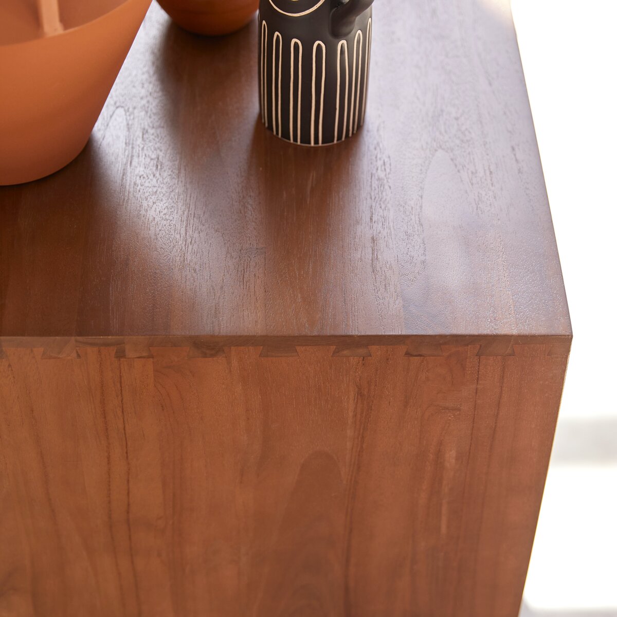 Parker - Waschtischunterschrank aus massivem Teakholz 120 cm Parker - Waschtischunterschrank aus massivem Teakholz 120 cm