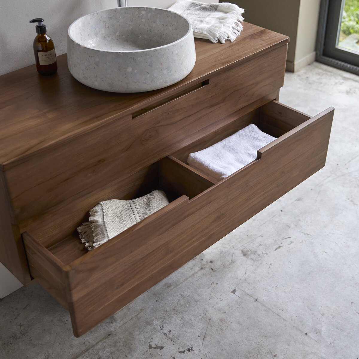 Mobile sottolavabo sospeso in teak 115 cm - Bagno - Tikamoon