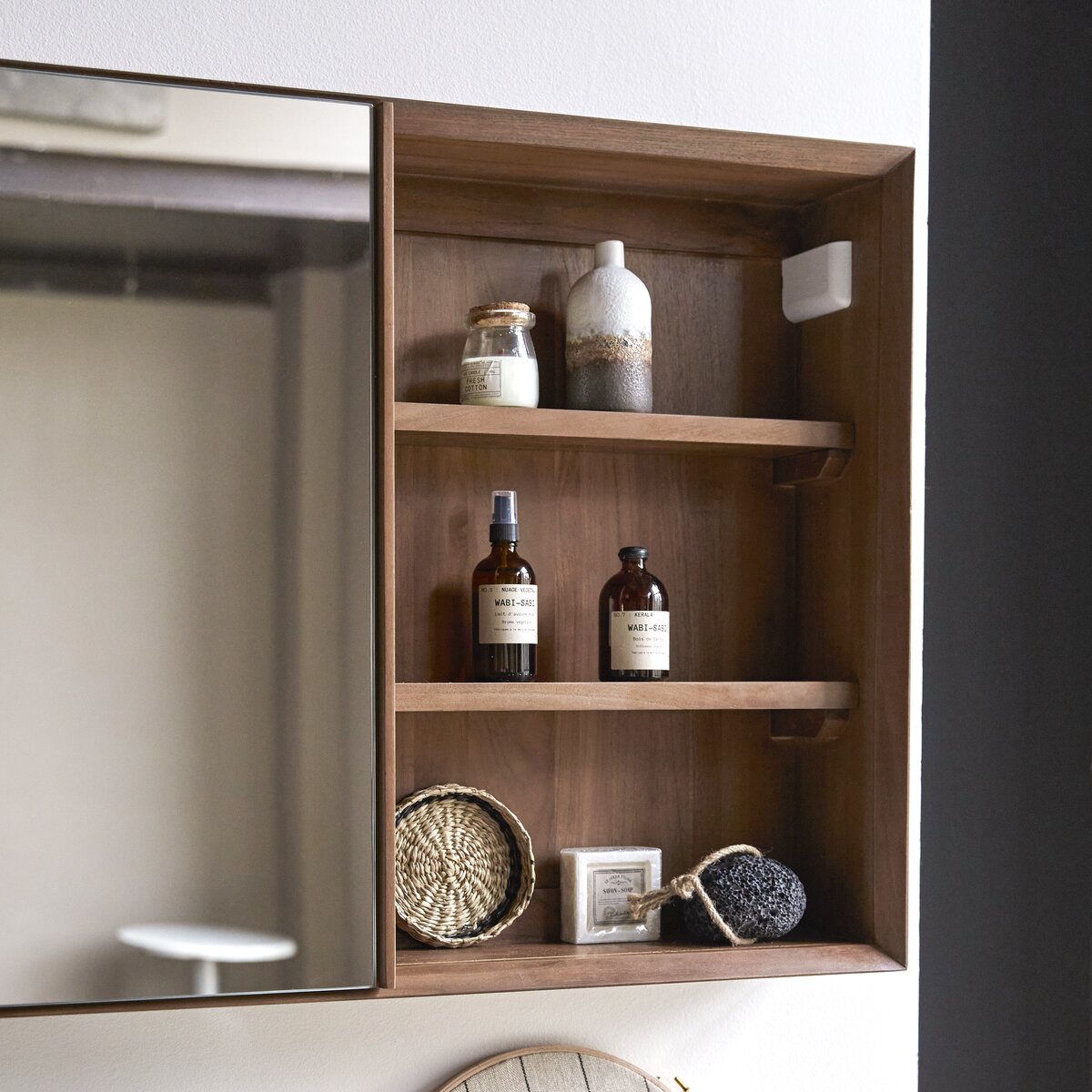 Taylor - Armoire de toilette en teck massif Taylor - Armoire de toilette en teck massif