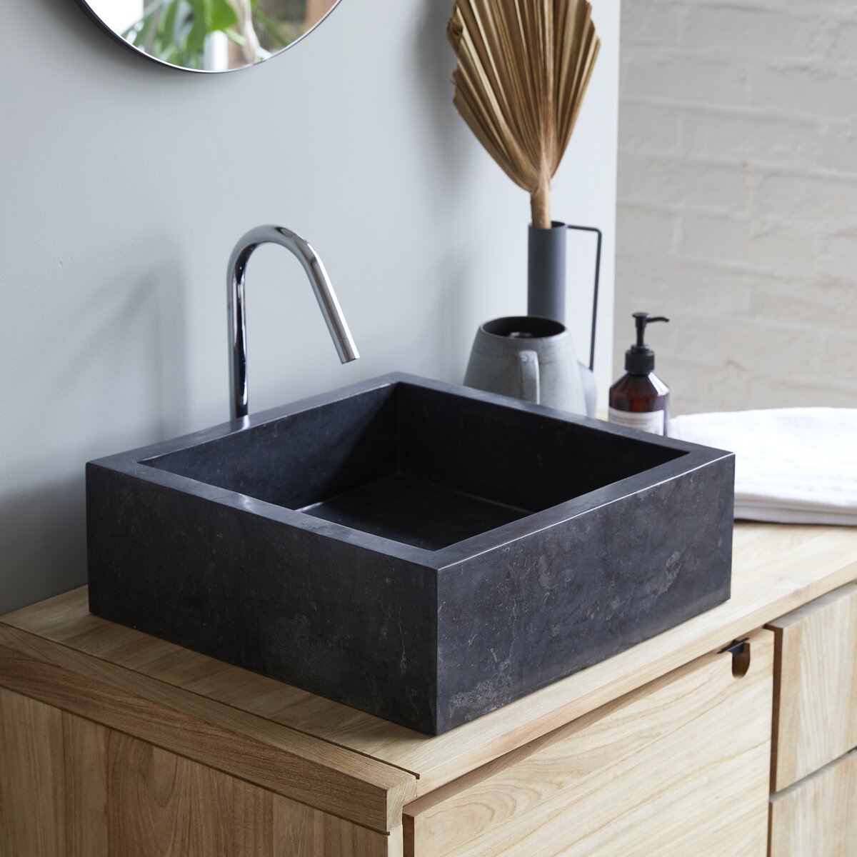 Slats - Lavabo de mármol dark grey Slats - Lavabo de mármol dark grey