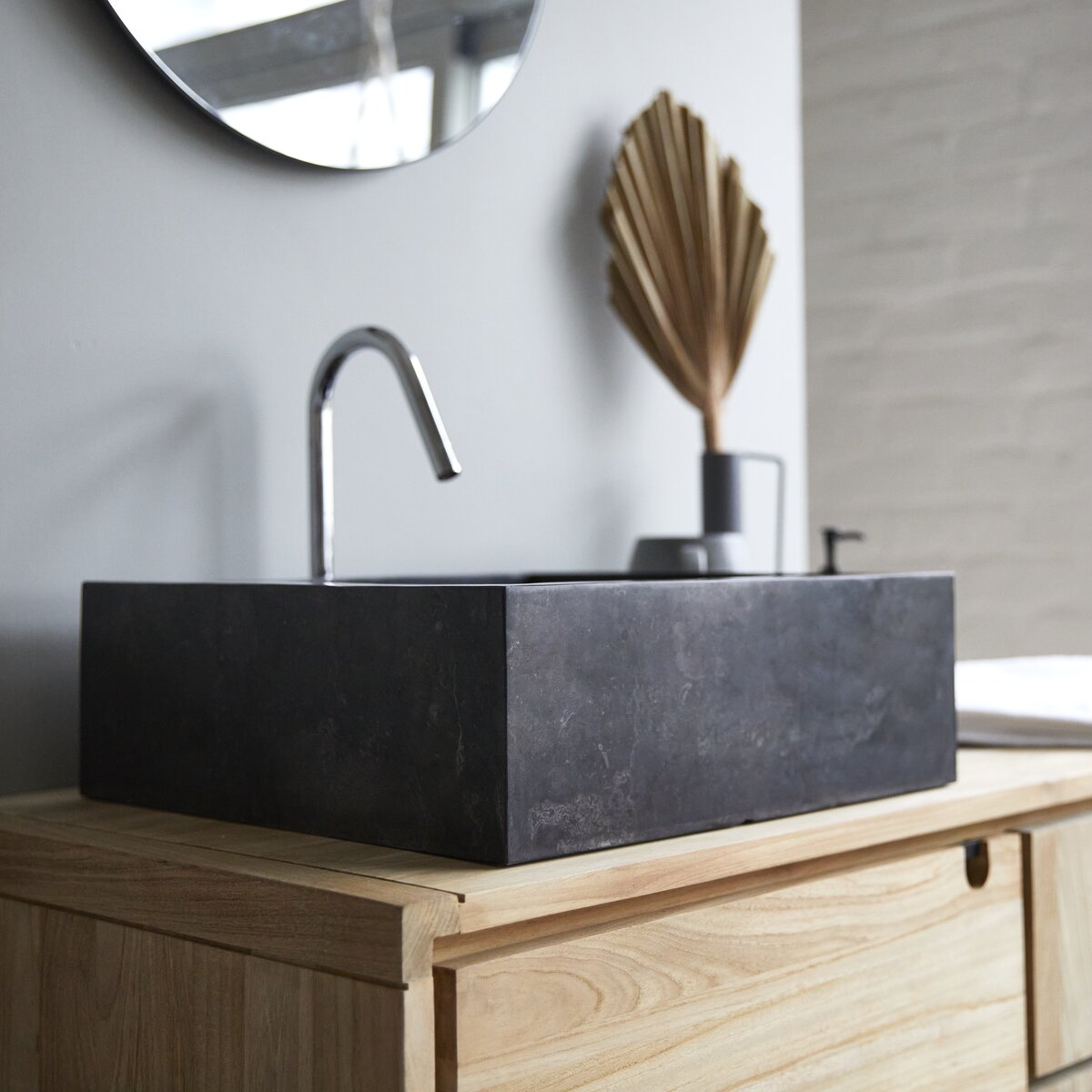 Slats - Lavabo de mármol dark grey Slats - Lavabo de mármol dark grey